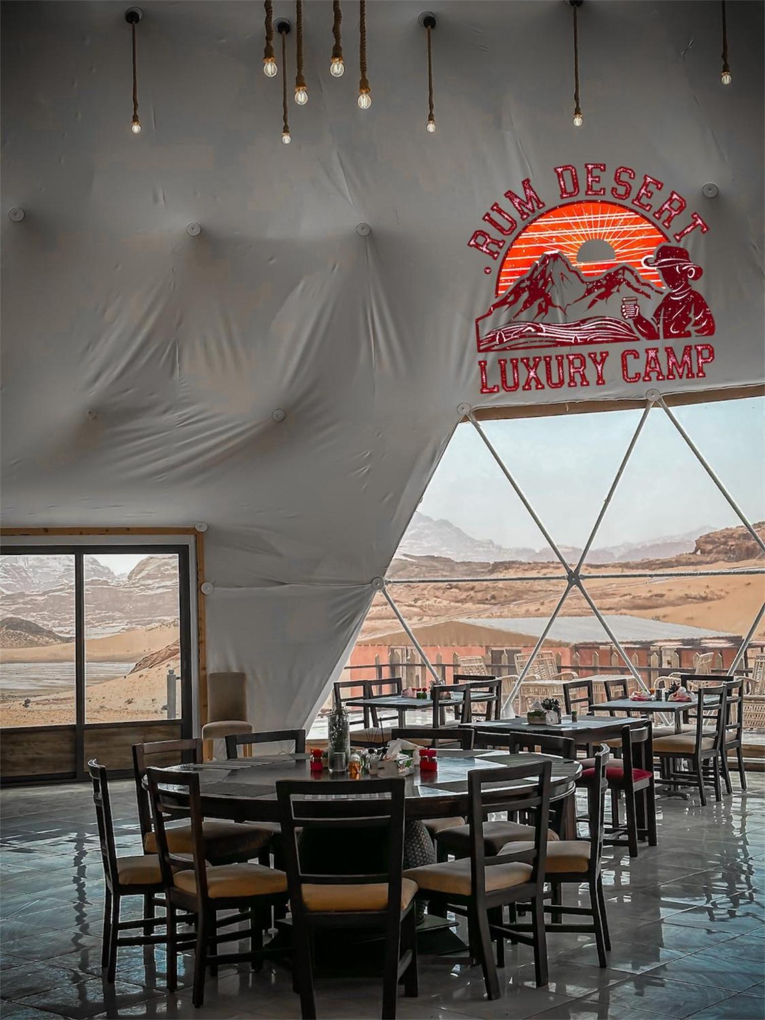 Rum Desert Luxury Camp & Bubble Room Wadi Rum Eksteriør billede
